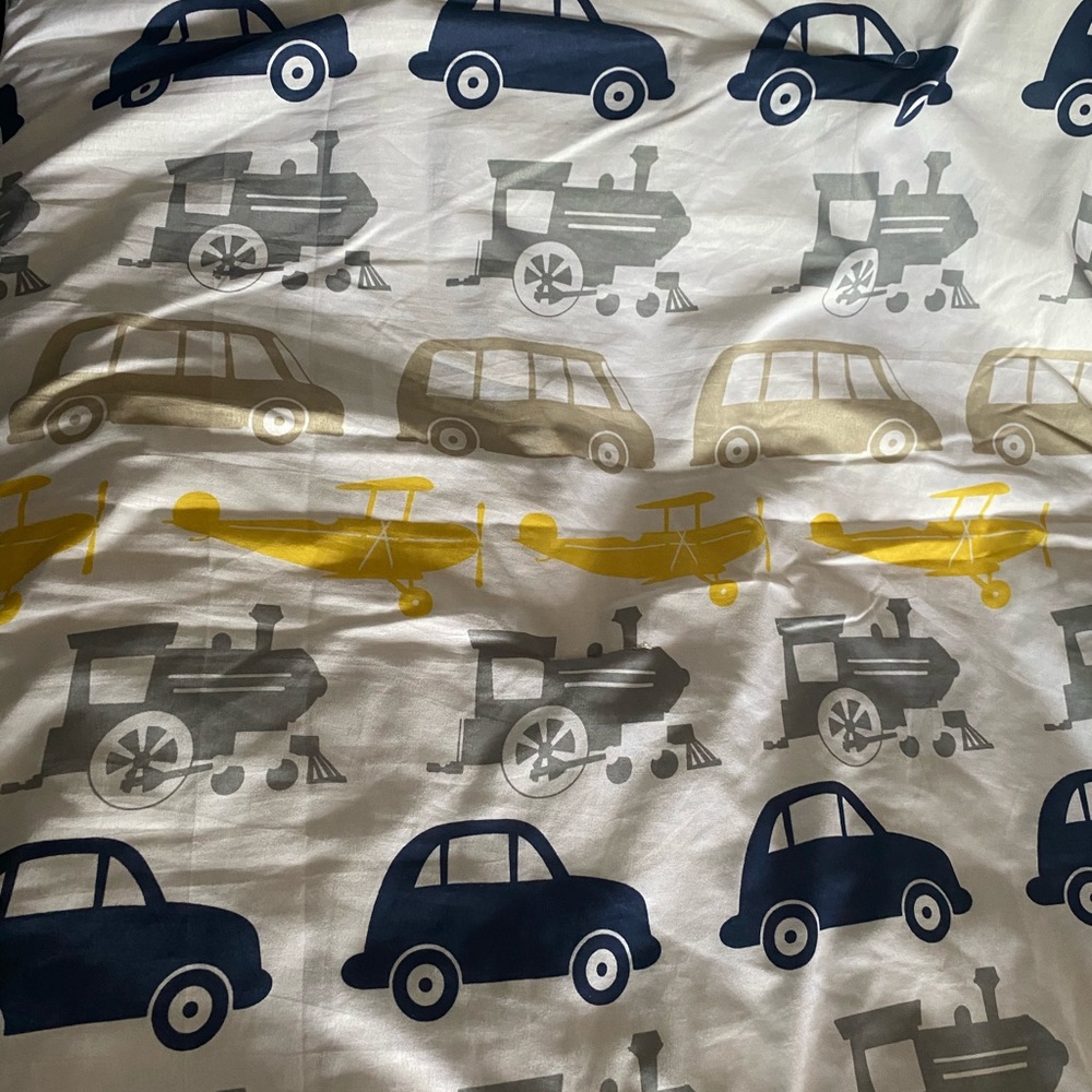Emoji Pals Comforter